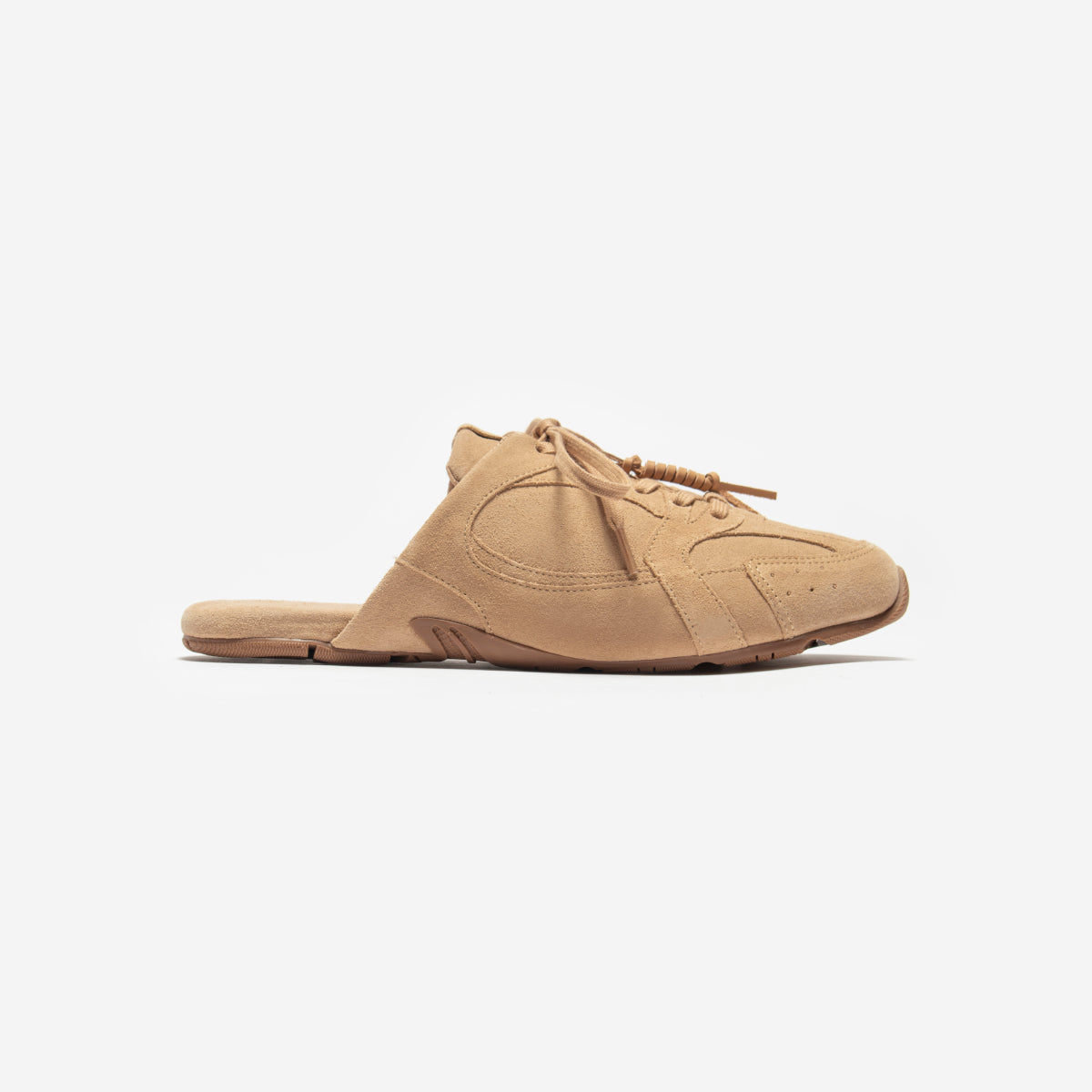 LEIF CAMEL