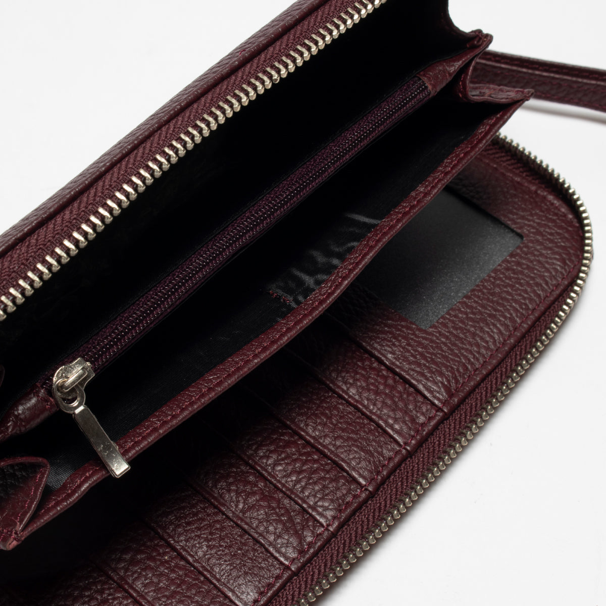 DORY BURGUNDY