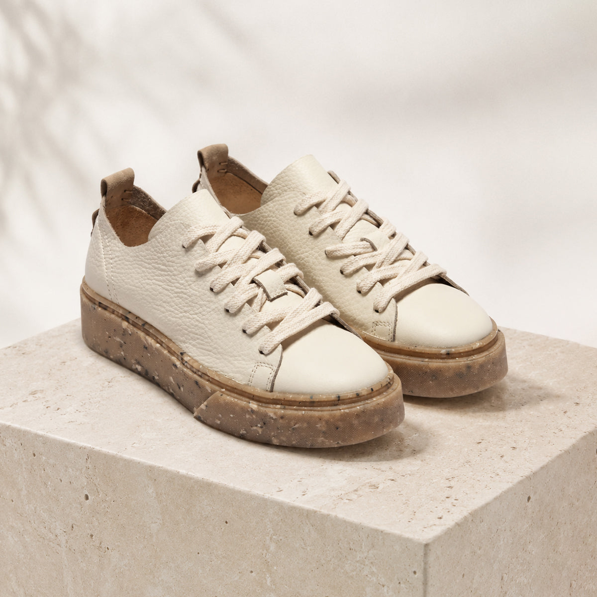 ELIN OFF WHITE